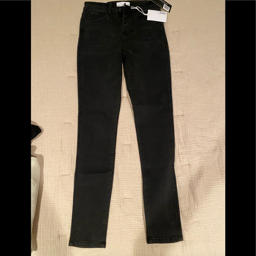 High Rise black skinny jeans; size 25 - Unworn and tag still on!